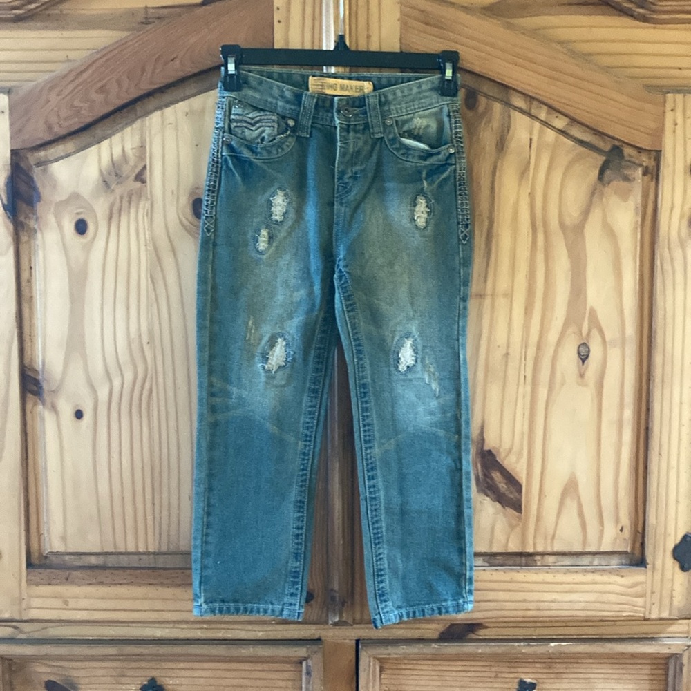Boys King Maker blue distressed jeans size 7
